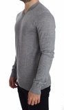 Pullover con collo a V in cashmere grigio chiaro e gabbana-IT46-S